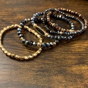 Black and Gold Stackable Beaded Bracelet Set